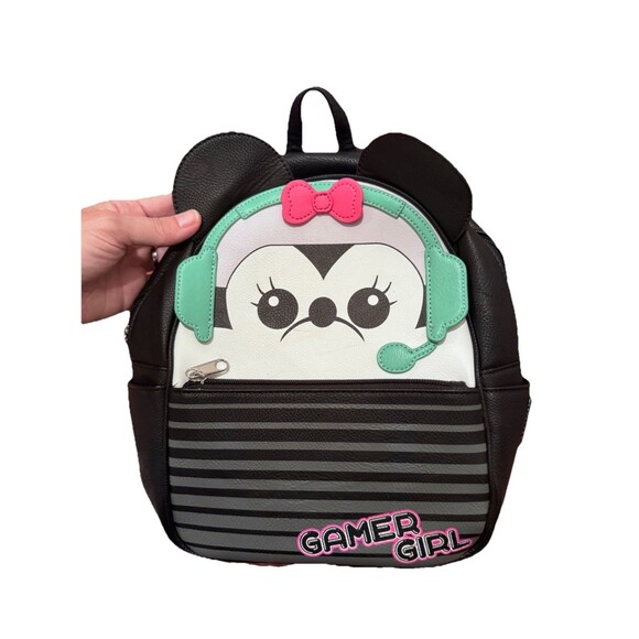 Lounge Fly Disney Gamer Girl Mini Backpack Girl Gamer Fun Sporty - Picture 1 of 5